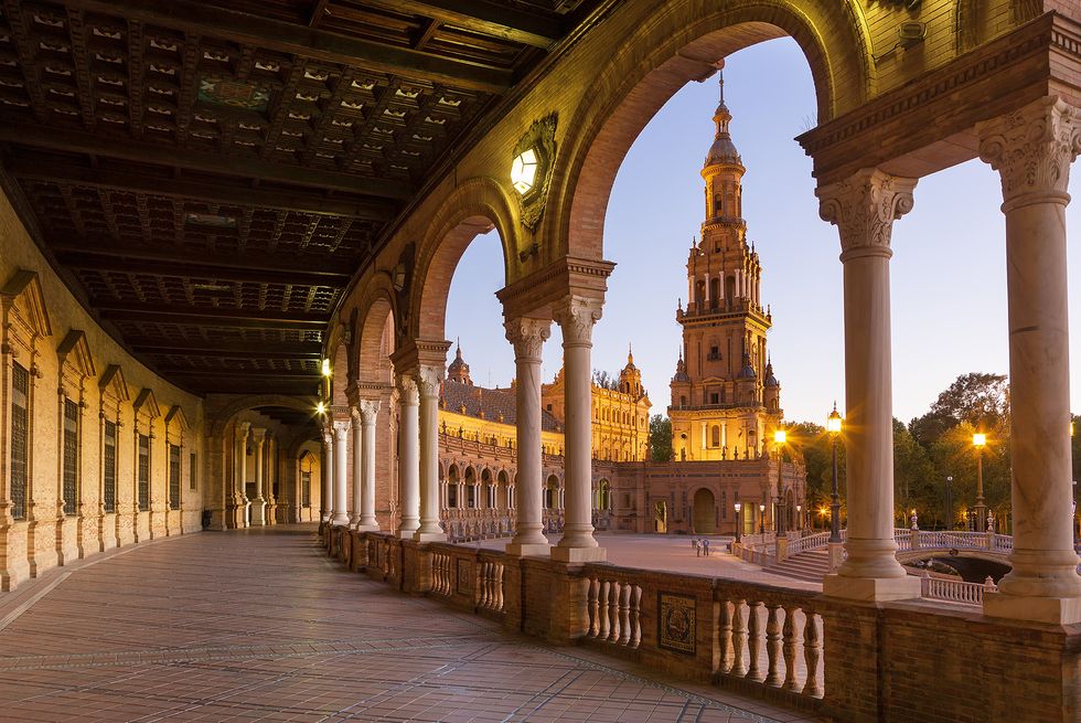 Sevilla, famosa y desconocida