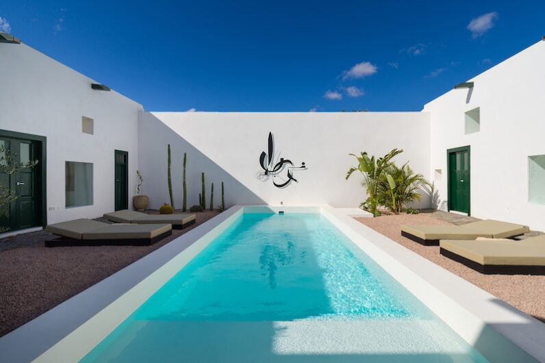 Casa Montelongo, la curiosa historia de un alojamiento único (y renovado) en Fuerteventura