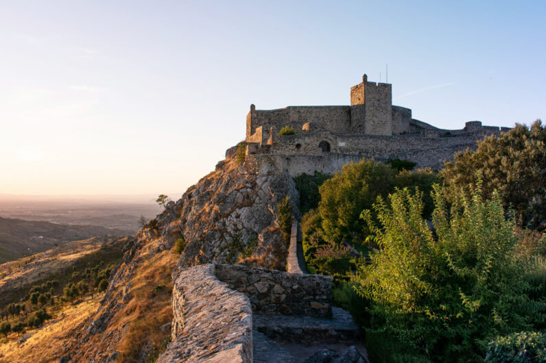 Los 13 pueblos más bonitos (y mejor escondidos) de Portugal: de la Venecia del Algarve a una remota aldea medieval