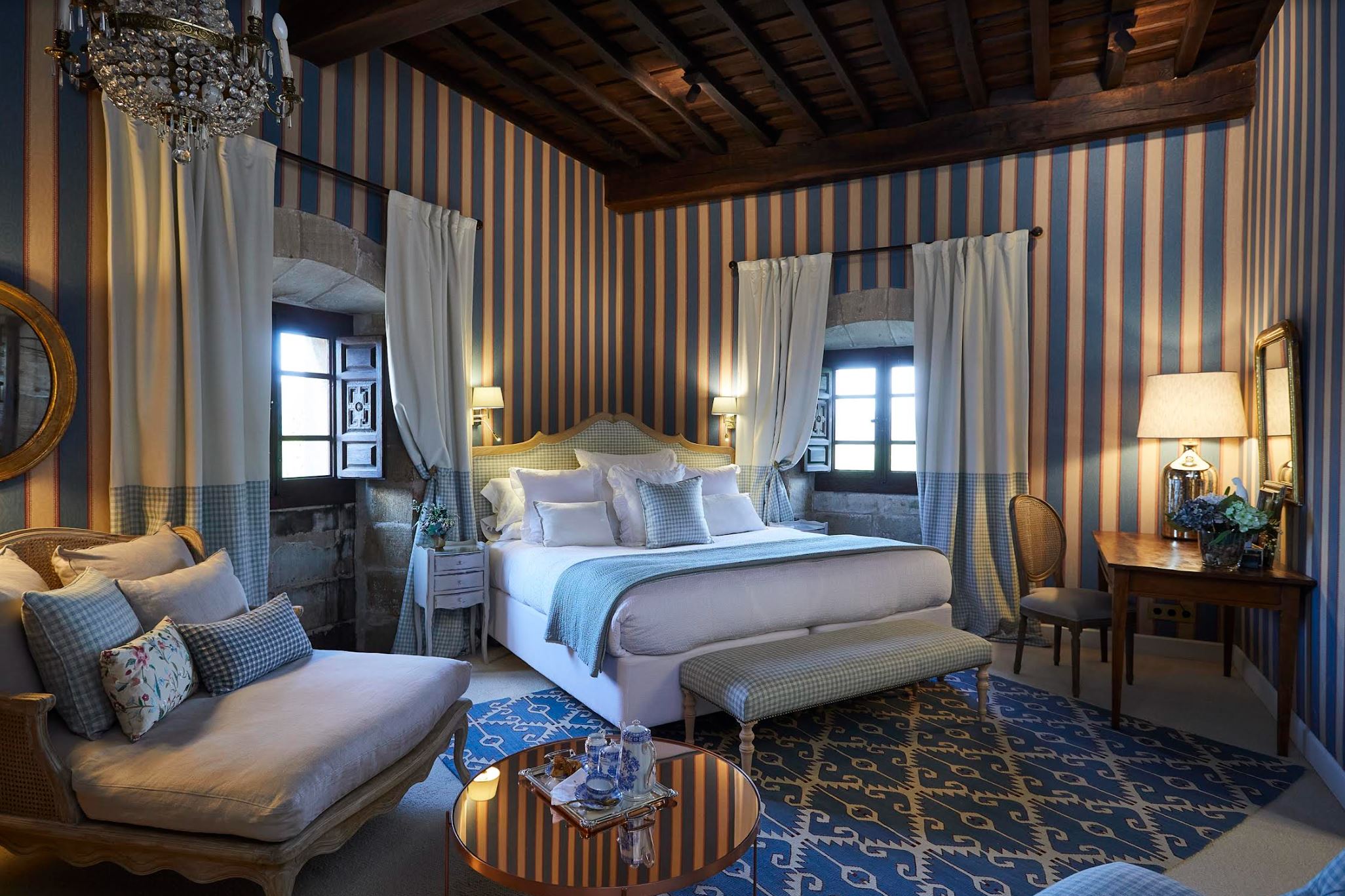 palacio-helguera-cantabria-hotel-habitacion