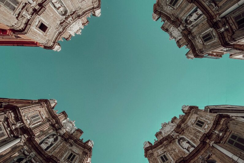 Por qué Ripley es el guía perfecto de Palermo: las localizaciones de la serie de Netflix en la capital de Sicilia
