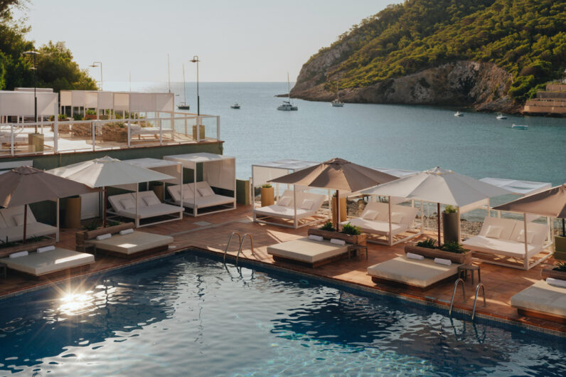 Las marcas más cosmopolitas activan Ibiza