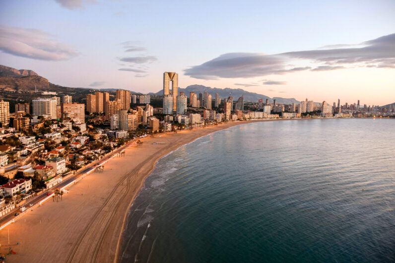Ni Dubái ni Nueva York, por qué Benidorm es el destino de lujo más sinesperado del verano