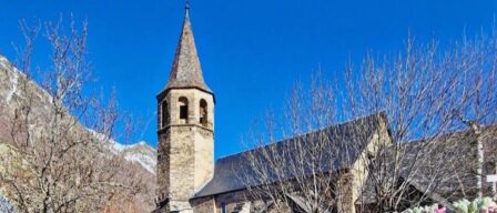 Este pueblo del Valle de Arán es la escapada rural perfecta: es el más alto de la zona y está cubierto de flores todo el año