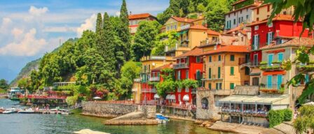 Por qué visitar Varenna, el pueblo de colores junto al Lago di Como coronado con un castillo medieval