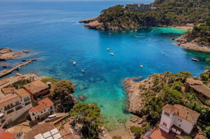 De Blanes a Portbou: esta es la ruta de senderismo más espectacular de la Costa Brava