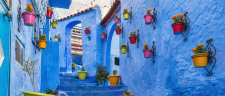 Chefchaouen, la ciudad azul de Marruecos rodeada de bosques que es perfecta para huir del invierno