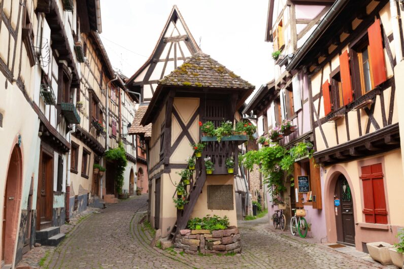 Eguisheim, el pueblo circular de Francia que parece sacado de una película de Disney
