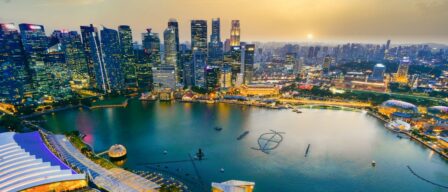 El mejor rascacielos del mundo no está en Nueva York: está en Singapur y te puedes alojar en él