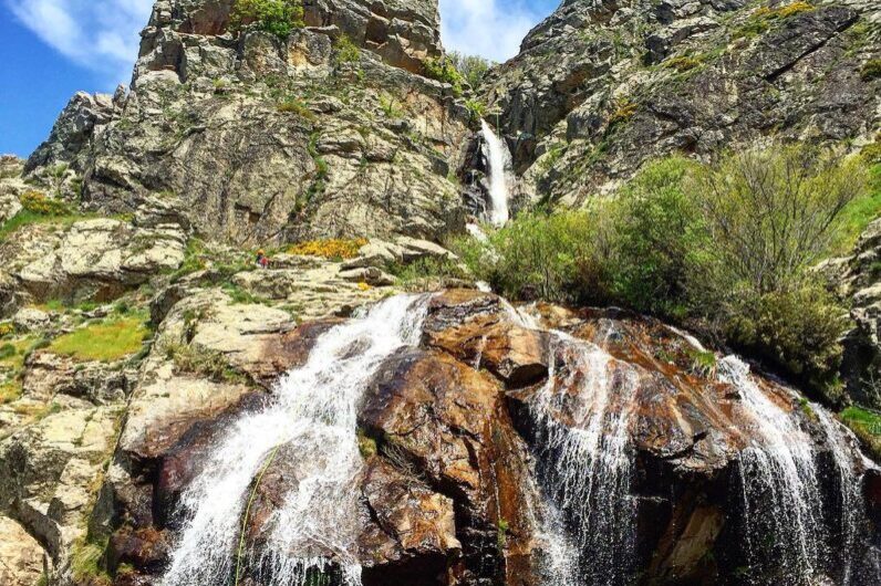 Esta es la cascada más alta de Madrid: un paraíso natural donde puedes tocar el cielo con los dedos