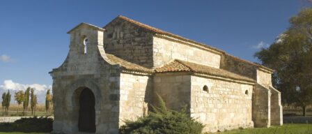 La iglesia más antigua de España lleva en pie desde el siglo VII y es uno de los monumentos más bonitos de Palencia