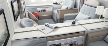 Cómo conseguir un upgrade a primera clase en tu próximo vuelo: los trucos de los que vuelan a diario