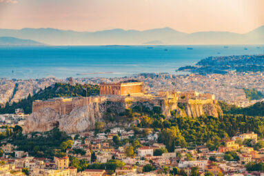 Atenas en un fin de semana: los lugares favoritos de Marie-Chantal Miller, más allá de la Acrópolis