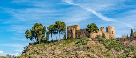 Esta ruta está muy cerca de Madrid y recorre los castillos más exclusivos de Toledo