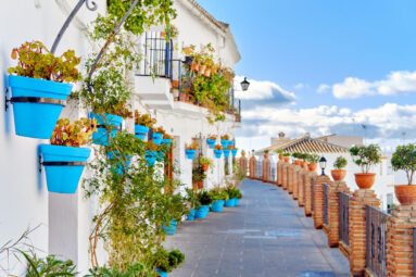 Ni Nerja ni Frigiliana, los pueblos más románticos de España están en Málaga y son perfectos para una escapada de San Valentín