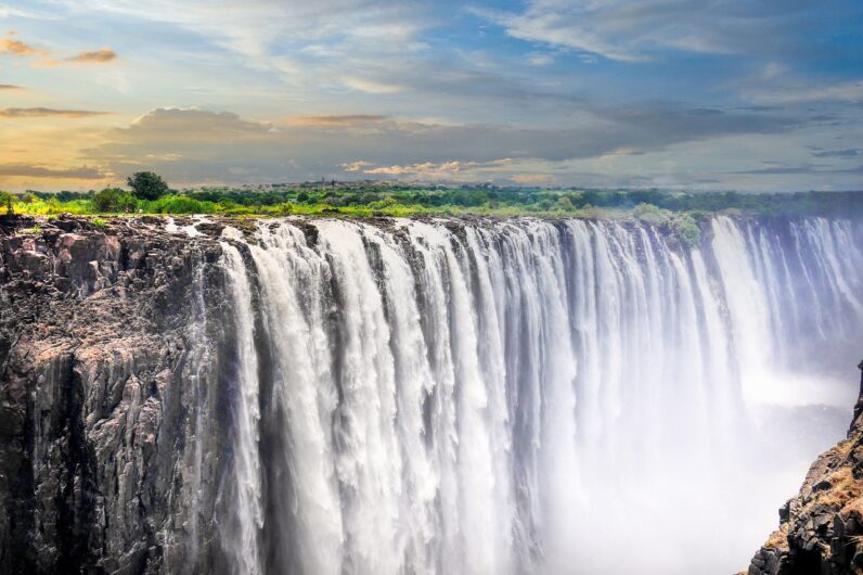 Las cascadas más espectaculares del mundo: una ruta por los saltos de agua más impresionantes
