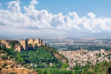 Qué ver en Granada más allá de su famosa Alhambra