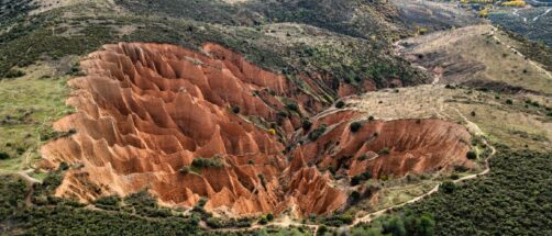 La Capadocia turca a una hora de Madrid: esta ruta de senderismo es única en España