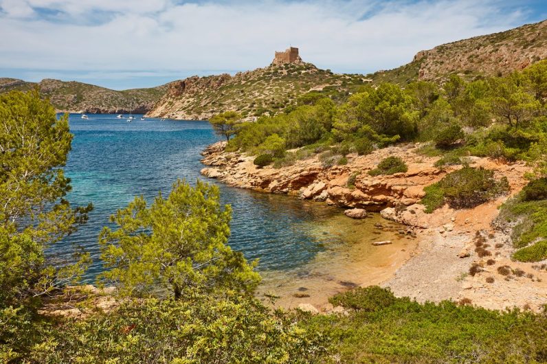 Disfrutar de las Baleares sin aglomeraciones es posible: esta es la isla secreta que es igual de bonita que Mallorca