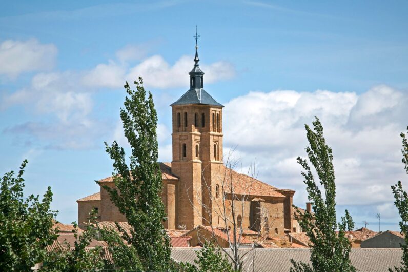 Ni Urueña ni Carrión de los Condes, el pueblo más bonito de Tierra de Campos está en León y es perfecto para desconectar