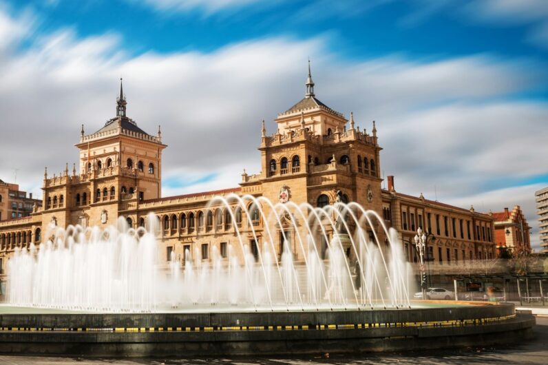 Esta es la forma más original de conocer Valladolid: un viaje al pasado lleno de personajes ilustres
