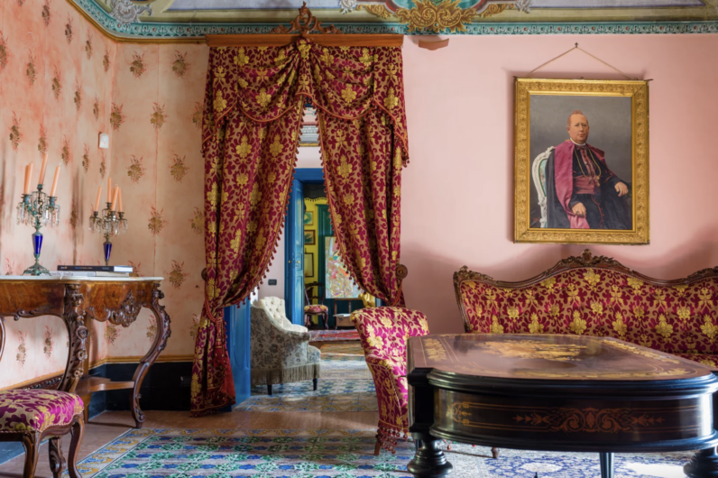 Este palacio reconvertido en hotel boutique en Sicilia es el secreto mejor guardado de los viajeros que aman el lujo más vintage