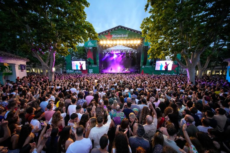 Este es el festival que arrasa en Albacete: música, gastronomía y emociones a fuego lento en Antorchas Festival 2025