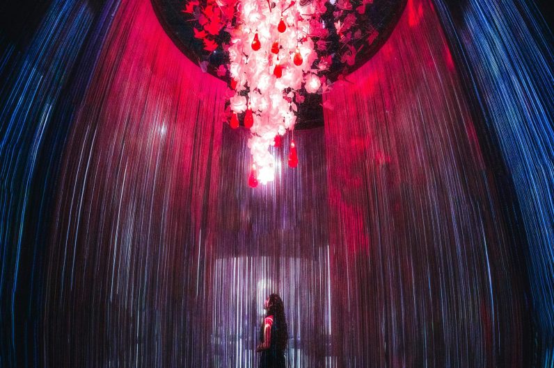 ¿Puede una audioguía leerte la mente? Así podría ser el futuro próximo de las visitas culturales con inteligencia artificial