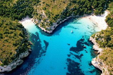 Las playas de Menorca que no conoce nadie y que son tan bonitas como Cala Macarella
