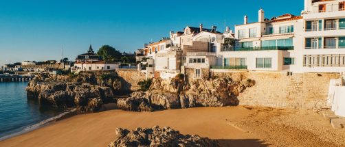 Estas ciudades de la Riviera portuguesa son las favoritas de la aristocracia: tienen playas señoriales y calas escondidas