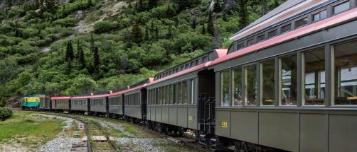 Ni el Orient Express ni el Transiberiano, el viaje en tren más esperado del verano une Jaca con Canfranc