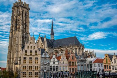 Fue capital de tres países, pero no la conoce nadie: esta es la ciudad europea llena de historia que tienes que visitar