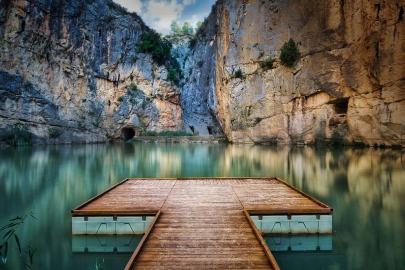 El embarcadero del Charco Azul.