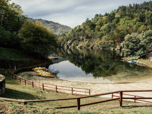 Estas son las playas fluviales m&aacute;s bonitas de Galicia para darte un chapuz&oacute;n este verano