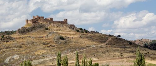 Este es el castillo menos conocido de España: una fortaleza árabe a menos de dos horas de Madrid