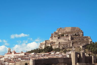 Este es el pueblo medieval más bonito: una joya amurallada y con castillo en la provincia de Castellón