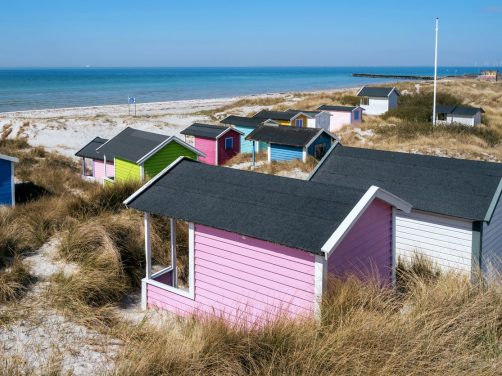 Cabañas en la playa y poco turismo: así son los pueblos más bonitos de Suecia 