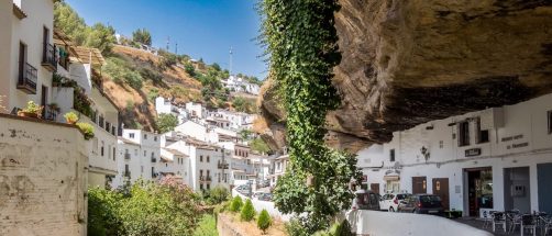 Ni Vejer de la Frontera ni Tarifa, este pueblo construido en la roca es el más bonito de Cádiz