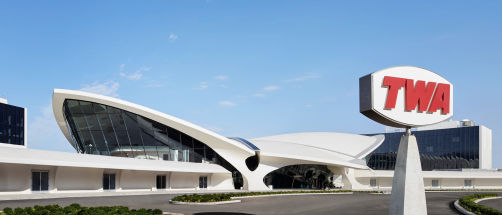 Aeropuertos que parecen hoteles de cinco estrellas: estos son los mejores lugares para descansar entre vuelos largos