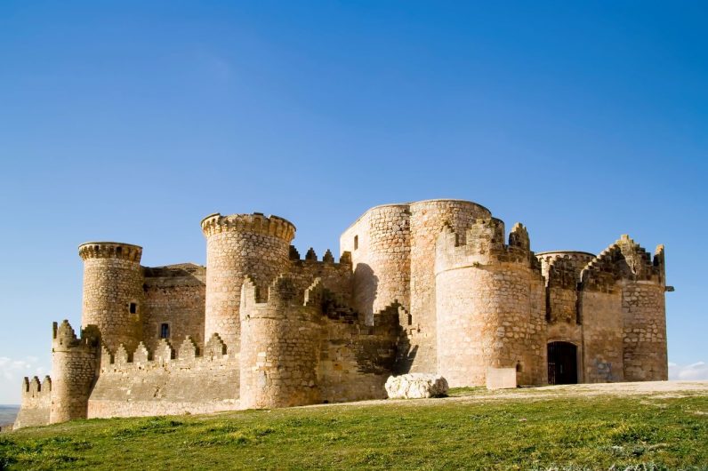 Así es el castillo español donde vivió Eugenia de Montijo, la última Emperatriz de Francia