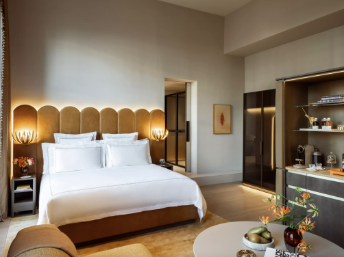 Del "turn down service" al mayordomo de redes sociales: los servicios de los hoteles de lujo que triunfan