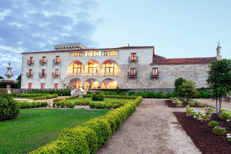 Refugio de otoño entre viñedos y leyendas