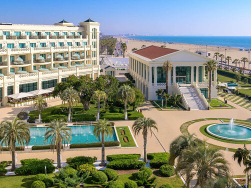 Era el balneario m&aacute;s bonito del Mediterr&aacute;neo: hoy es un hotel de est&eacute;tica modernista