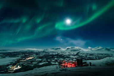 Auroras boreales en Abisko: cómo organizar el viaje más luminoso del invierno