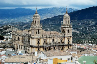 Esta joya renacentista está en España y podría convertirse en Patrimonio de la Humanidad: es una catedral muy poco conocida