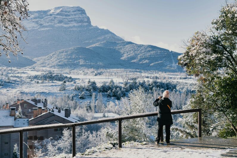 Todos los motivos por los que Jaca es la escapada invernal perfecta m&aacute;s all&aacute; del esqu&iacute;