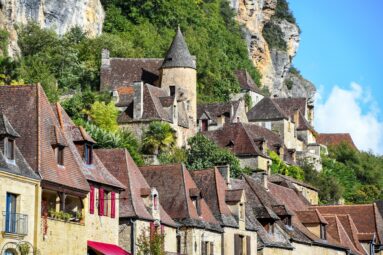 Ni el Mont Saint-Michel ni Rocamadour, el secreto mejor guardado de Francia es este pueblo encantador