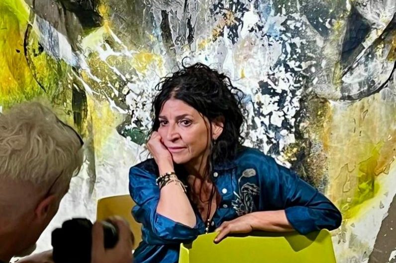 Lita Cabellut: la alquimista del alma conquista Baeza