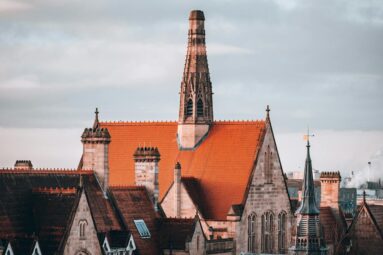 Esta es la ciudad más vibrante de Reino Unido: arquitectura victoriana, galerías de arte y mucha música