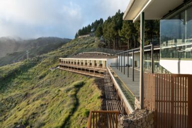 En este parador puedes dormir sobre las nubes: está en las Canarias, a 1.500 metros de altura